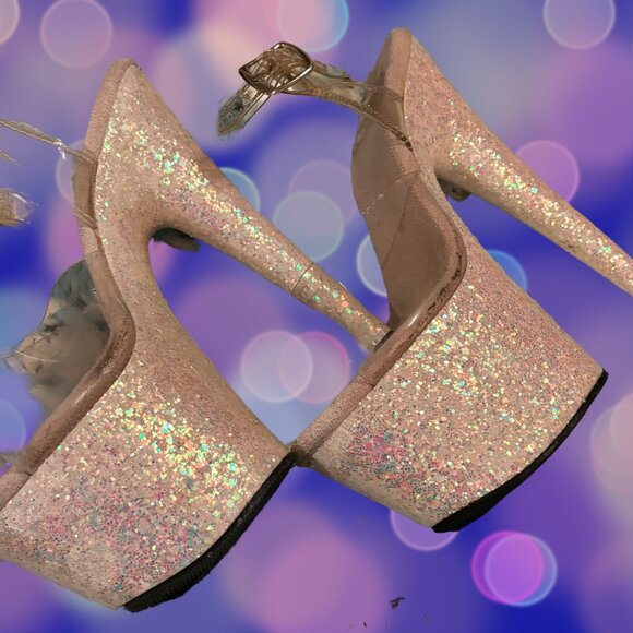 PLEASURES HIGH HEELS - Picture 2 of 4